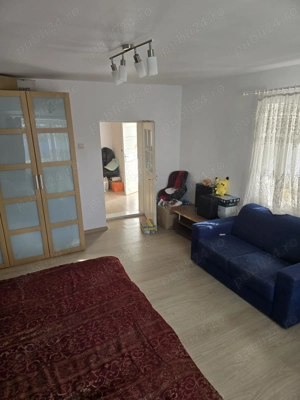 Casa batraneasca  localitatea Covaci toate utilitatile la 5 km de Timisoara strada asfaltata - imagine 6