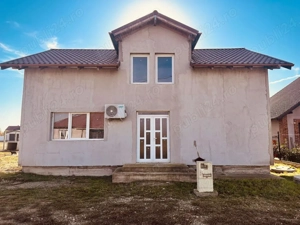 vand  casa in comuna Les judet Bihor