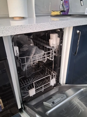 Proprietar închiriez garsoniera  si loc de parcare - imagine 4