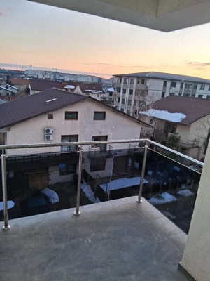 Proprietar închiriez garsoniera  si loc de parcare - imagine 5