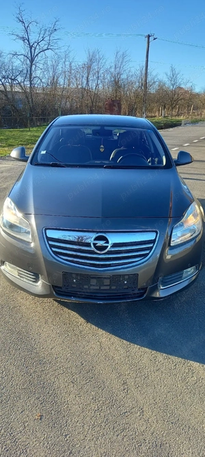 Opel insignia A  an 2011 euro 5 +