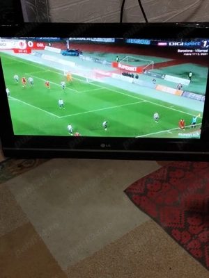 Vând tv LG folosit 80 cm