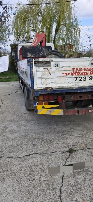 Camion cu macara  mercedes - imagine 2