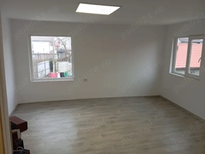 închiriez casa P+1 - imagine 2