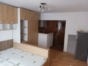 inchiriez garsoniera