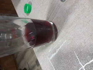 Vând vin și tuica 12 lei litru și tuica 20 lei  - imagine 2