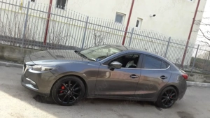 Mazda 3 2017 Sedan .Unic Proprietar - imagine 5