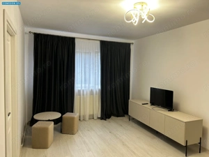 Apartament de vis – complet renovat, mobilat, etaj 2/4