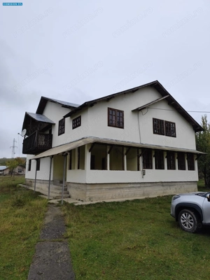 VIla de vanzare Teisani Stubeiu 11250 mp