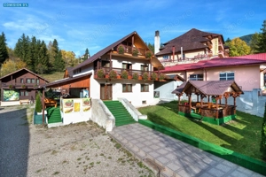 Complex turistic de vânzare, chiar în centrul staţiunii Durău.