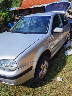 Dezmembrez VW golf 4 1.6 FSI BAD. - imagine 3