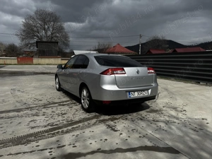 Vând Renault Laguna III - imagine 4