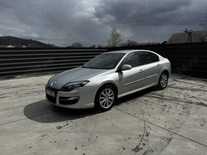 Vând Renault Laguna III - imagine 2