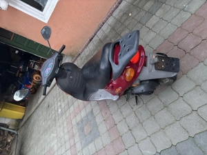 Vând scuter stare bună  - imagine 3