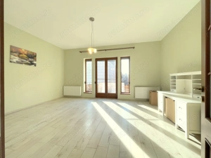 Apartament 3 camere, GARAJ si boxa - zona Centrala-Prefectura