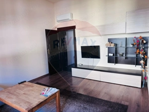 Apartament cu 2 camere de închiriat – ultracentral, str. Primăriei