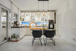 Langa Padure si lac, Vila P+Pod , 900mp teren,  terasa 40mp,  complex securizat - imagine 13