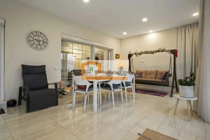Langa Padure si lac, Vila P+Pod , 900mp teren,  terasa 40mp,  complex securizat - imagine 16