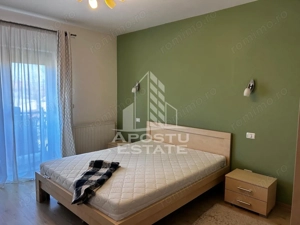Apartament cu 3 camere ,Centrala proprie , Curte comuna ,Dumbrăvița