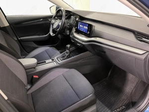 Skoda Octavia - imagine 10