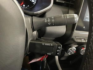 Renault Clio - imagine 18