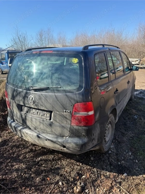 dezmembrez vw touaran 1.9 tdi cod motor BRU - imagine 2