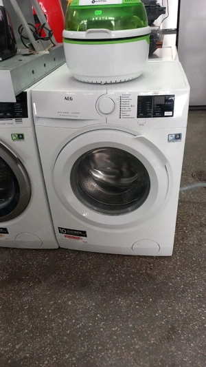 Mașina de spălat rufe AEG