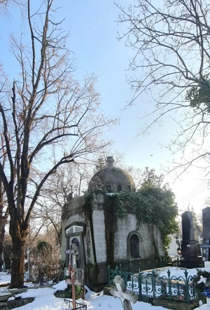 Cavou Monumental din Perioada Interbelică 8 + 4 Locuri   Cimitirul Bellu, Bucuresti - imagine 5