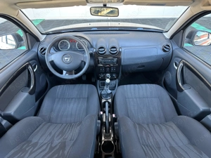 Dacia Duster 1.5 Diesel 107 CP An 2011 - imagine 5