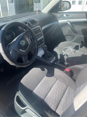 Skoda Octavia 2010 1.6 tdi euro 5 inmatriculat import Austria - imagine 6