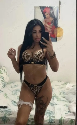 Prima zi la voi . Kiss 