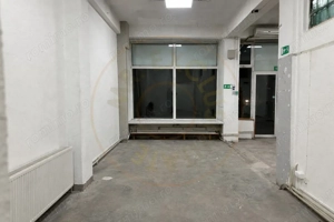 Spatiu comercial 62 mp, Calea Bucureti, stradal, vad comercial - imagine 2