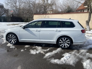 Volkswagen Passat B8 2.0 TDI DSG 190 cai 2017 - imagine 4