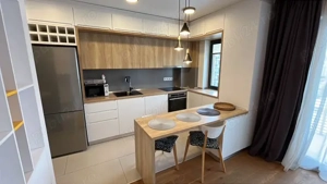 Inchiriez Apartament tip studio bloc Cosmopolit Mihai Viteazu 6 Brasov - imagine 3