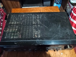 vând un amplificator Yamaha în stare bună - imagine 5