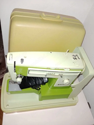 Mașina de cusut Singer Merit electrică în cutie plastic  - imagine 3