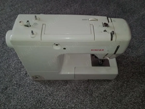 Mașina de cusut Singer Novella electrică, pedala nouă  - imagine 2