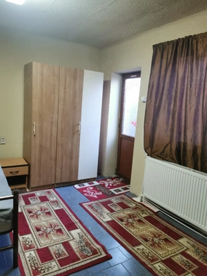 Proprietar Închiriez 