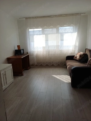 Garsoniera Pitesti etaj 1
