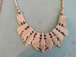 Colier tribal din os