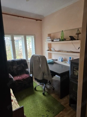 Vand casa Com Pietroasa-Bihor, sosea , central ter 2500 mp, dublu front, utilit.,gaz - imagine 11