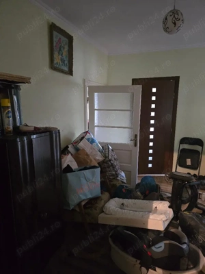 Vand casa Com Pietroasa-Bihor, sosea , central ter 2500 mp, dublu front, utilit.,gaz - imagine 18