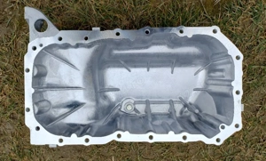 Baie de ulei Citroen C4 I ( LC_ ) , 1.6 16V benzina ( 2005 - 2009 )