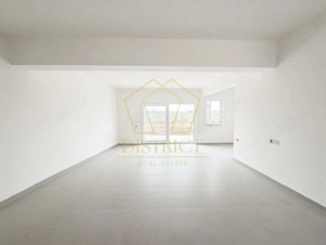 Duplex despartit prin camera tehnica, 5 camere, asfalt | Giarmata Vii