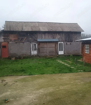 Casă cu gospodărie - imagine 8