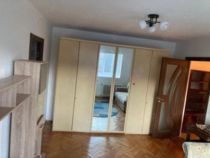 Proprietar închiriez ap 2 cam et 2 Reșița  - imagine 7