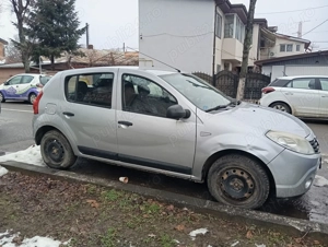 Dacia Sandero euro 5 - imagine 4