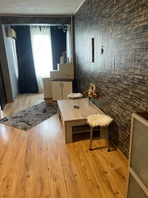 incjriez garsoniera regim hotelier Titan - imagine 5