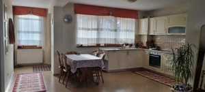 Casă de vânzare în zonă ultracentrală - imagine 2