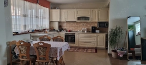 Casă de vânzare în zonă ultracentrală - imagine 3